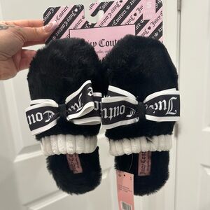🖤Juicy Couture Black and White Furry Bow Slippers 🖤